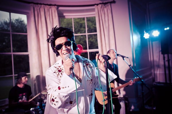 Wedding guest dressed as Elvis - Martins Kikulis Photography