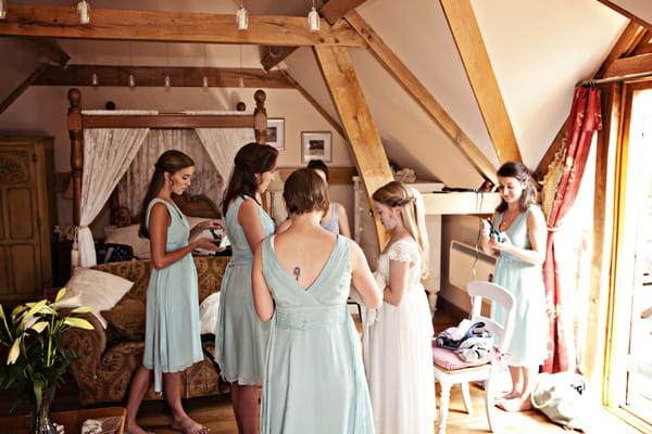 Bride and bridesmaids - Picture by Andrew J R Squires Photography