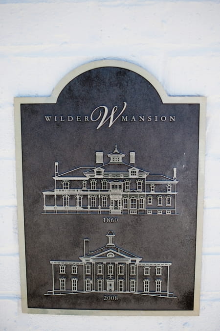 Wilder Mansion sign - Picture by Rojo Foto Design