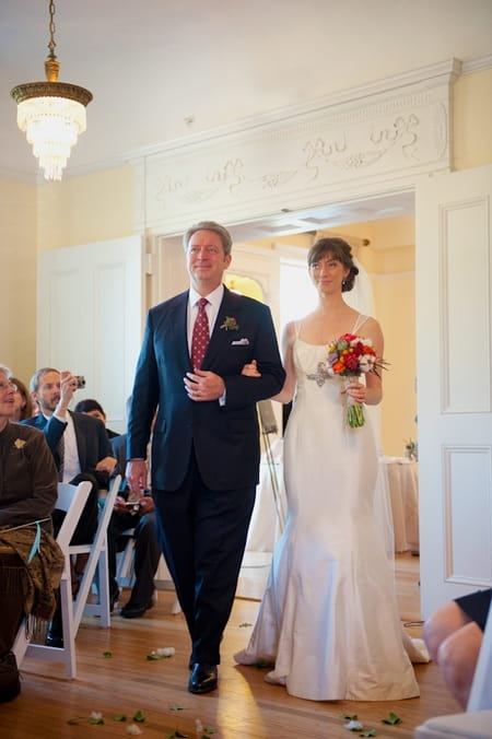 Father and bride entering wedding ceremony - Picture by Rojo Foto Design