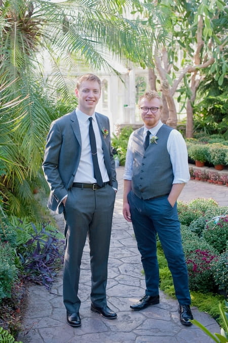 Groom standing with best man - Picture by Rojo Foto Design