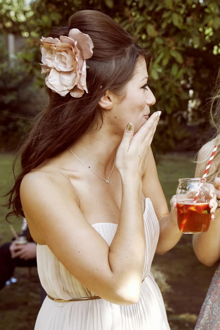 Bridesmaid holding wedding drink - Picture by Ian Shoots Weddings