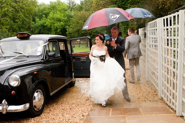 Bride under umbrella - Picture by Hayley Ruth Photography