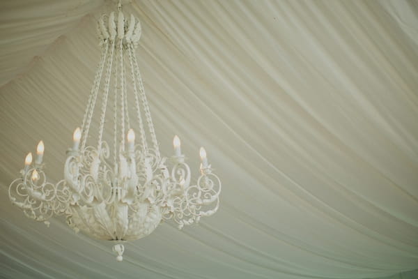 White chandelier - Picture by Jonas Peterson Photography