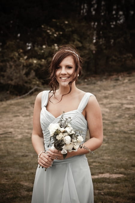 Bridesmaid in light blue dress - Picture by Archibald Photography