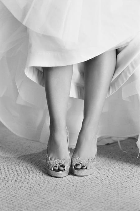 Bride's legs - Picture by Yvette Roman Photography