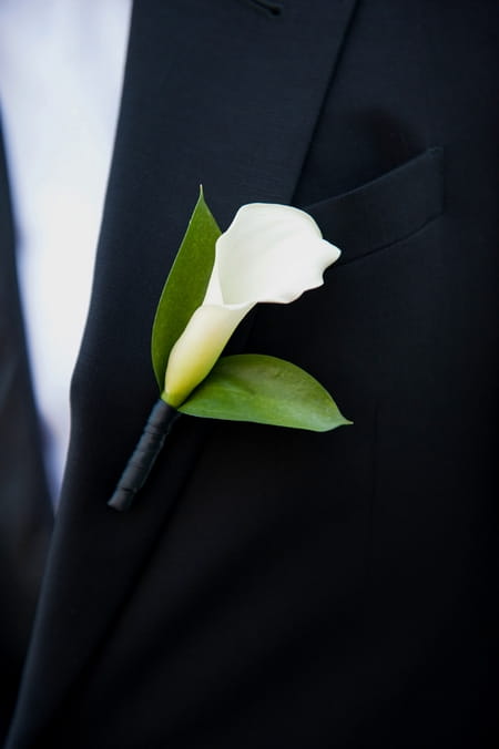 Calla Lily buttonhole - Picture by Yvette Roman Photography