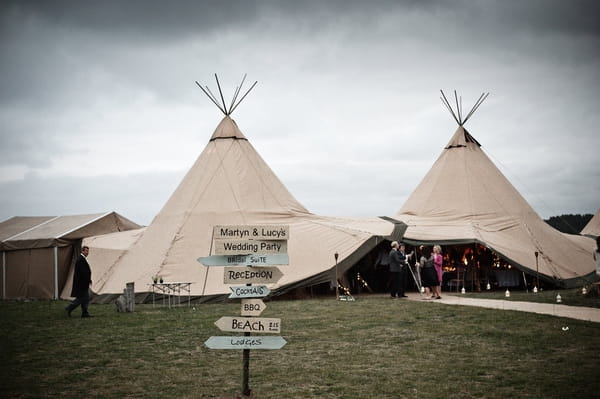Tipi wedding reception by the beach - Picture by Archibald Photography