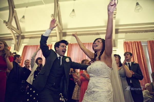 Bride and groom dancing - Picture by Mirrorbox Photography