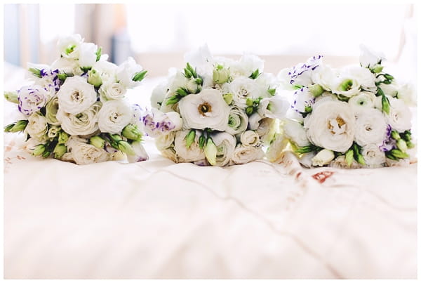 3 wedding bouquets - Picture by Shell de Mar