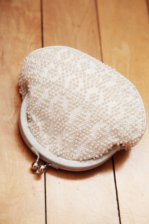 Small bridal purse - Picture by Rebecca Prigmore Photography