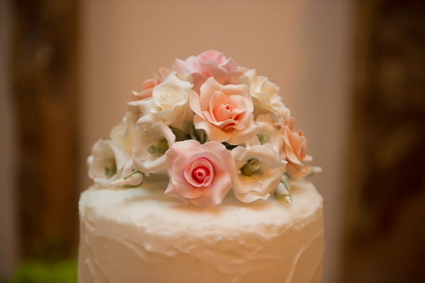 Sugar flowers on wedding cake - Picture by Gareth Squance Photography