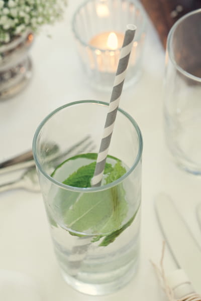 Wedding drink with lime - A Homemade Marquee Wedding