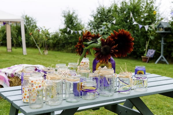 Table of jars