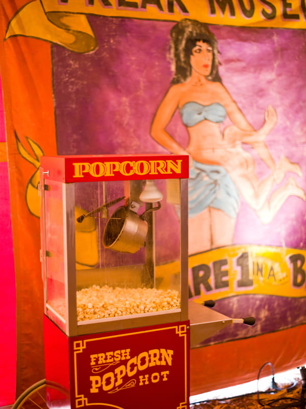 Popcorn machine