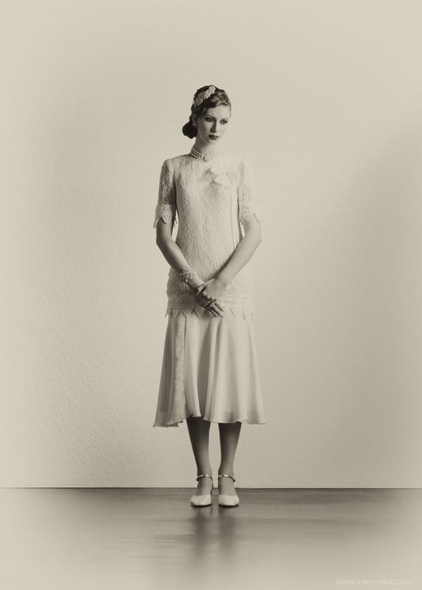 1920's bride in vintage wedding dress