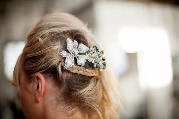 Bridal hair clip