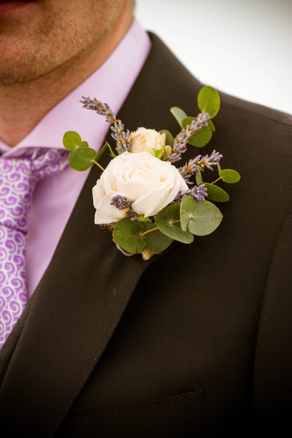 Buttonhole on groom's jacket