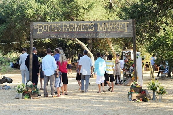 Guests entering Vintage Farmers Market Wedding