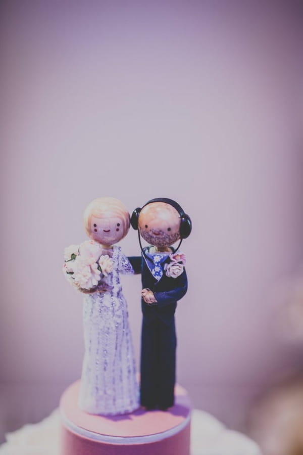 Bride and groom cake topper