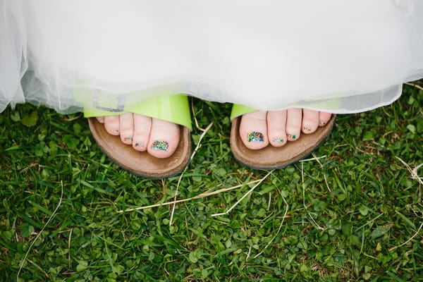 Glitter toe nails