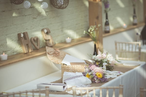 Wedding cards table