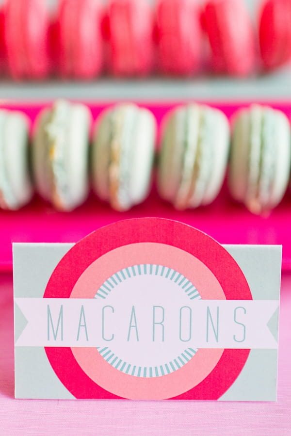 Macarons label