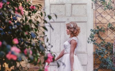 A Simply Styled 1950s Bridal Shoot