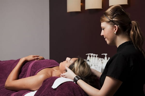 Crowne Plaza Leeds - Beauty Treatments