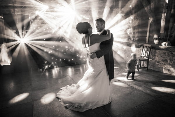 Bride and groom first dance - Picture by Linus Moran Photography