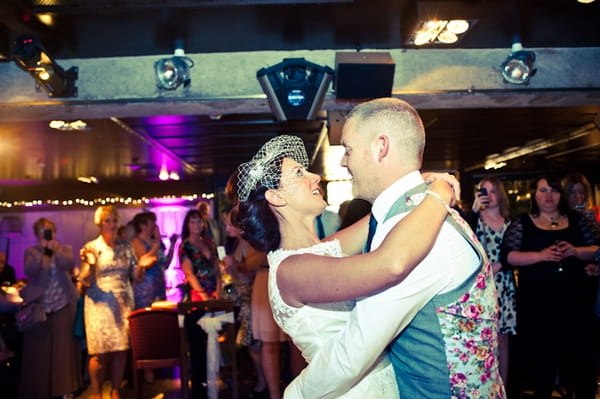 Bride and groom 1st dance