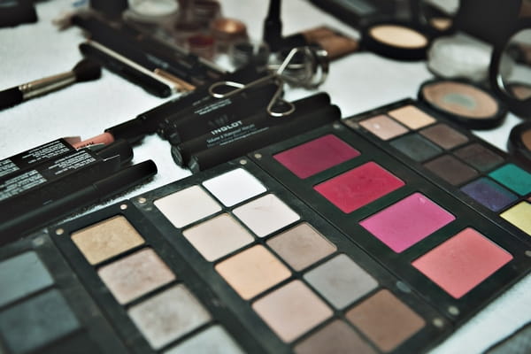 Make-up colour palette