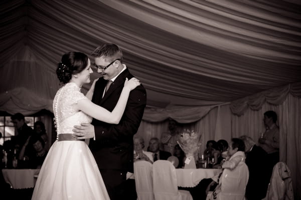 Bride and groom dance - Picture by Twirly Girl Photography