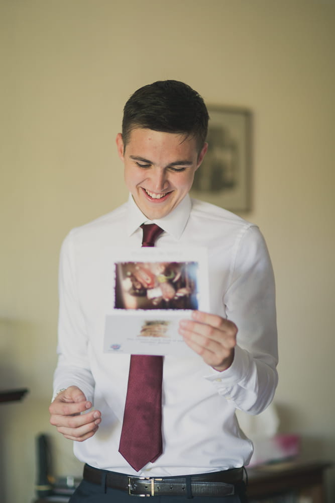 Groom reading message