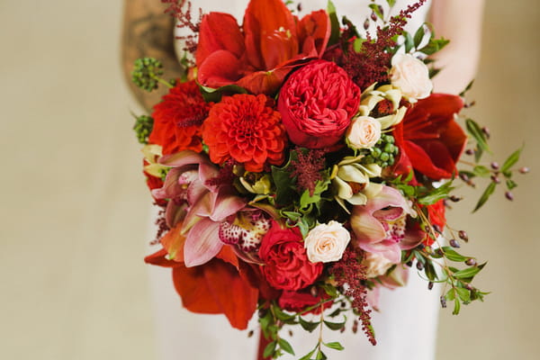 Red winter wedding bouquet