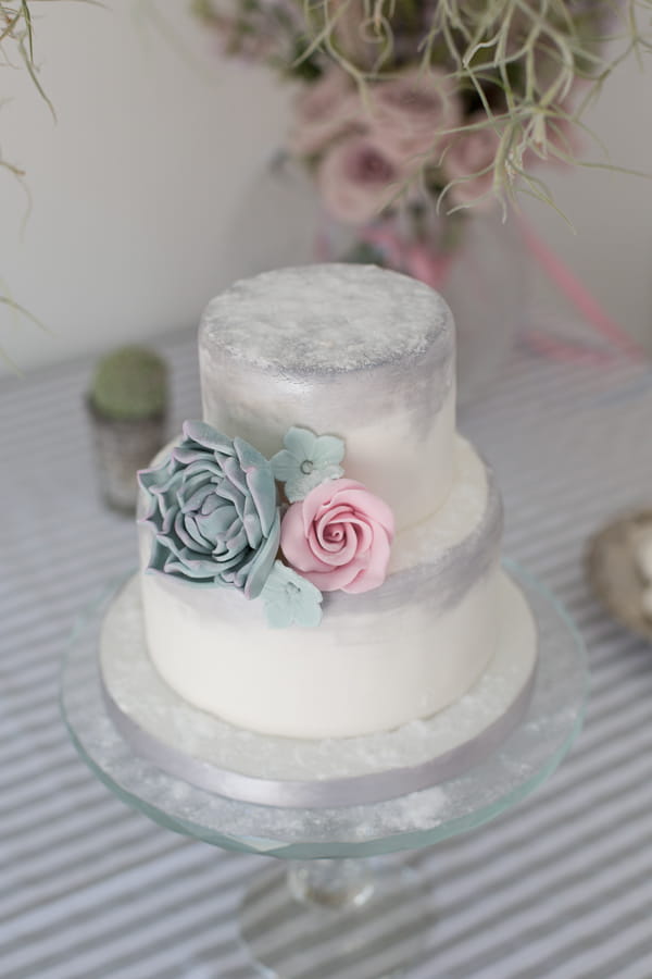 Ice style wedding cake