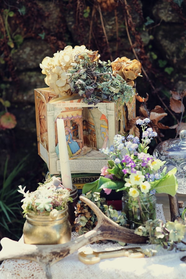 Fairytale wedding props