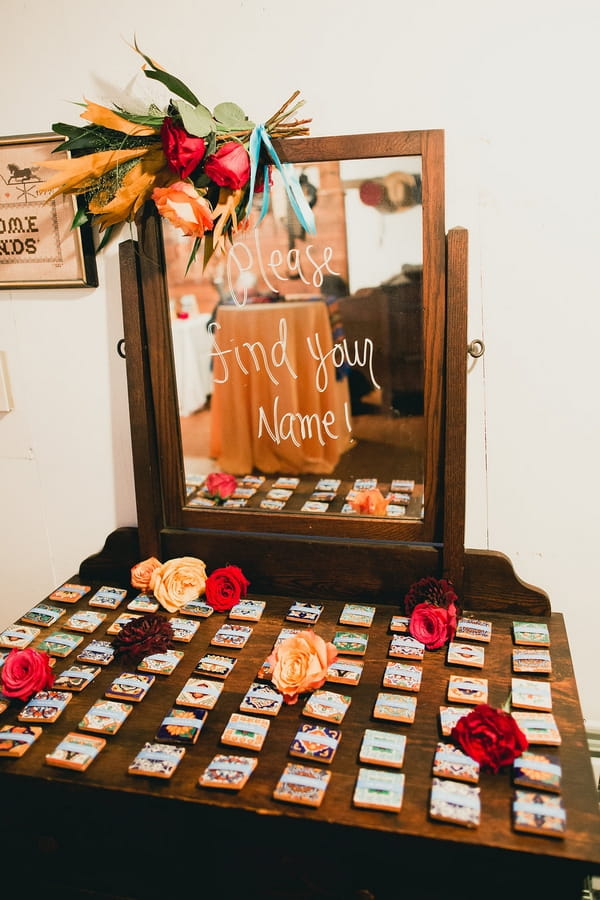 Table with wedding place tiles