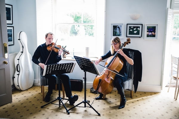 String duo at wedding