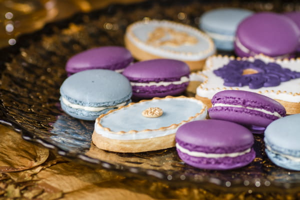 Wedding biscuits and macarons