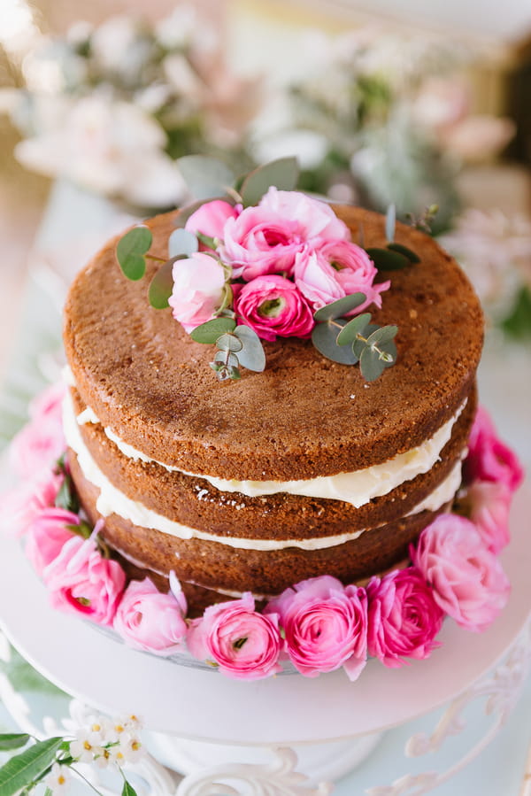 Naked wedding cake