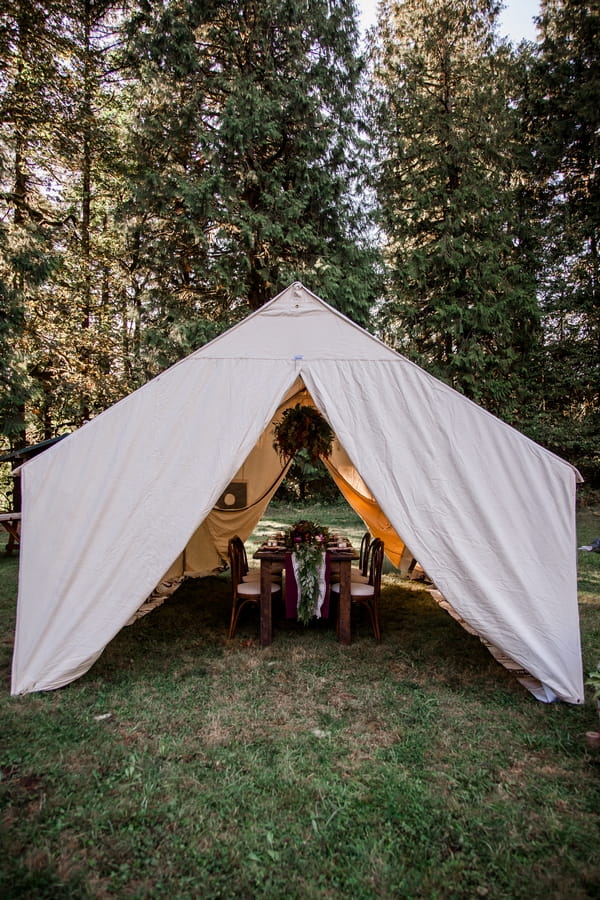 Wedding table under tent