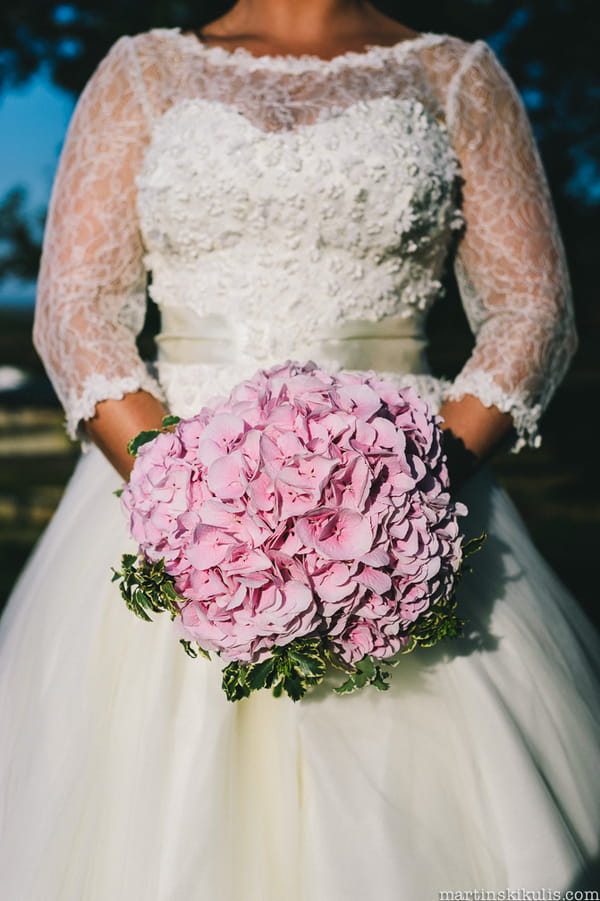 Bride's pink bouquet