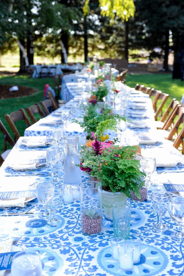 Long wedding table with blue styling