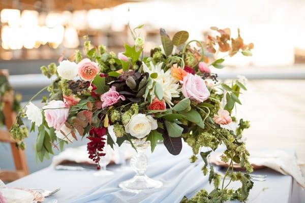 Wedding table flowers