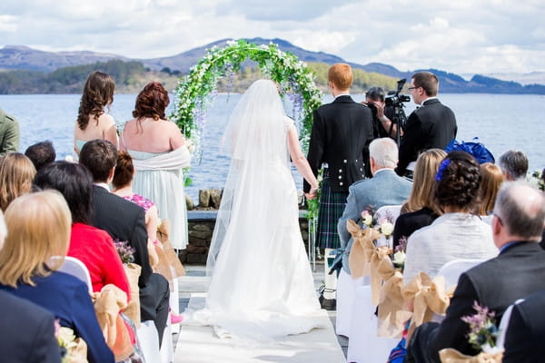Wedding ceremony at Loch Lomond