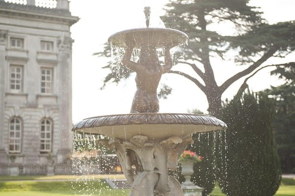 Fountain at Moor Park Mansion