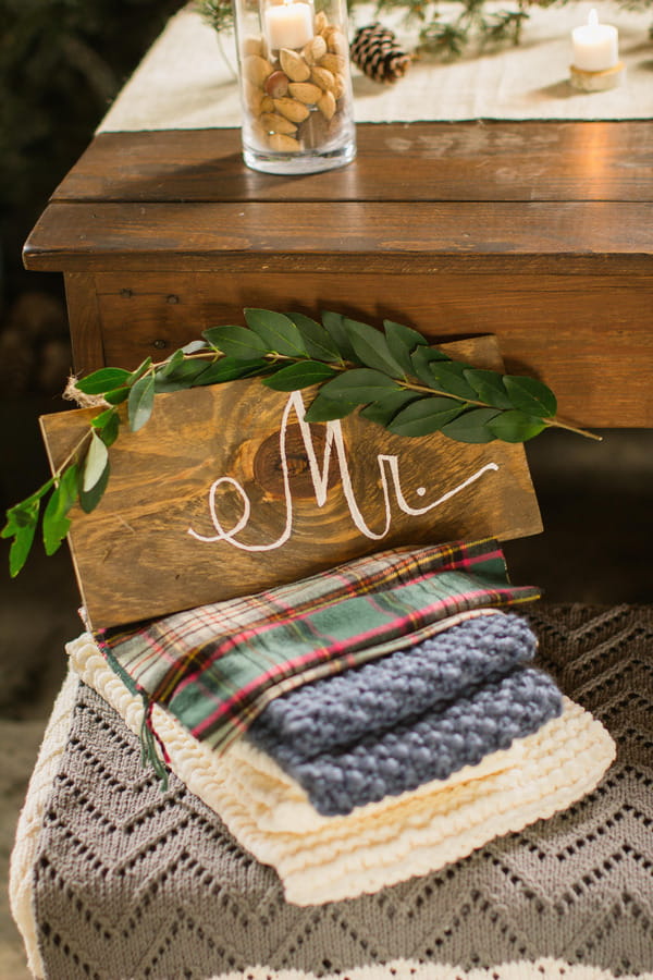 Cosy blankets with Mr sign on top