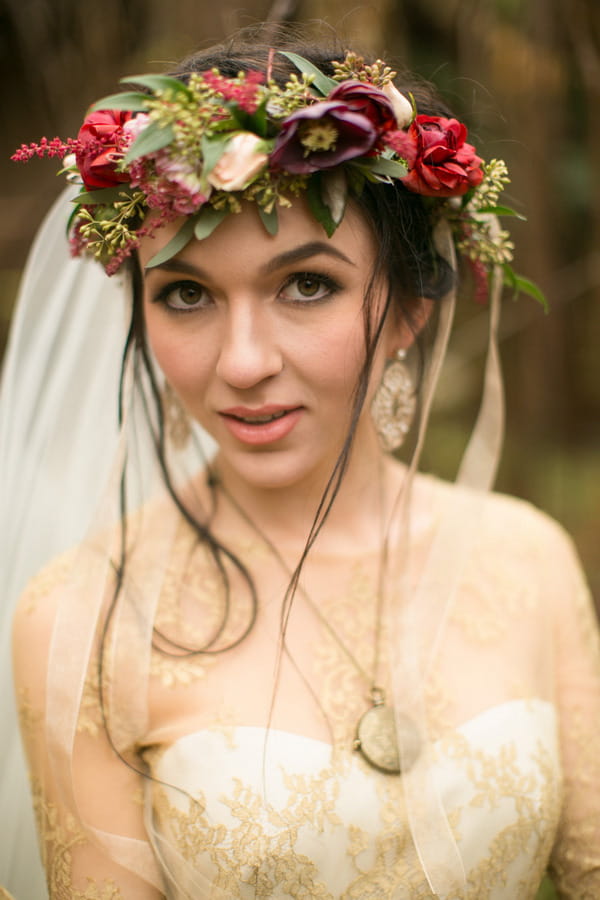 Bride with rustic flower crown