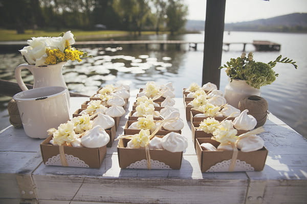 Table of wedding favours